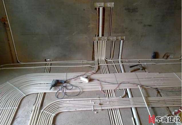 現在裝修都把電線藏在墻壁里,線路老化了能換嗎